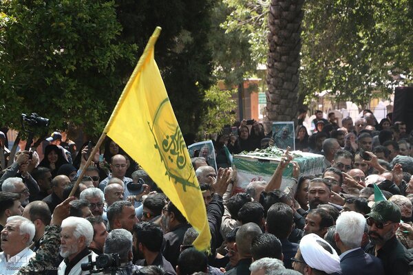 مراسم تشییع پیکر سرلشکر شهید «غلامحسین غیب‌پرور»