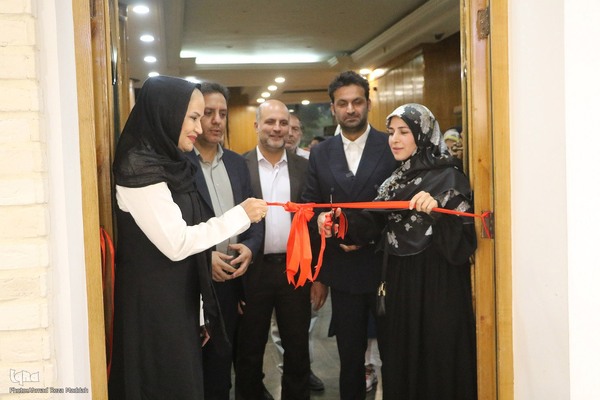 نمایشگاه گروهی عکس عکاسان خبری در شیراز