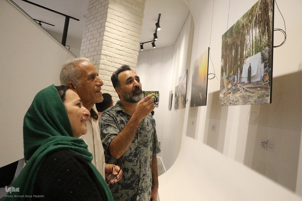 نمایشگاه گروهی عکس عکاسان خبری در شیراز