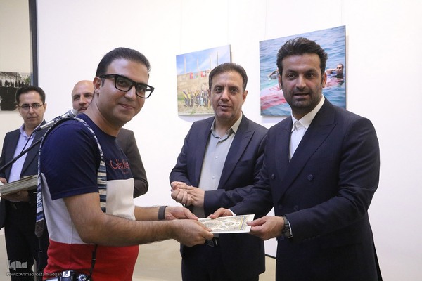 نمایشگاه گروهی عکس عکاسان خبری در شیراز