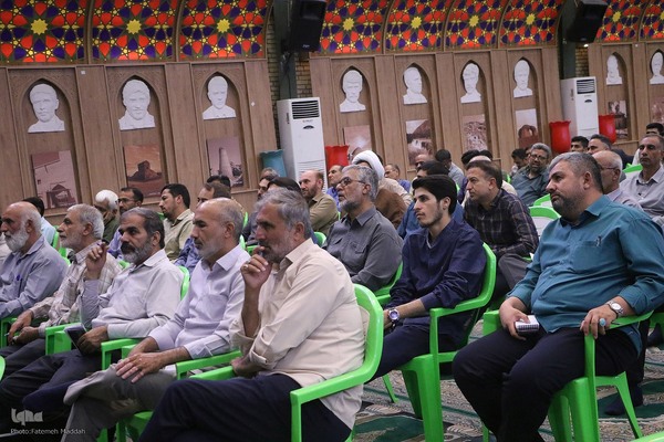 همایش اتحاد مقدس راویان فتح