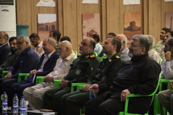 همایش اتحاد مقدس راویان فتح