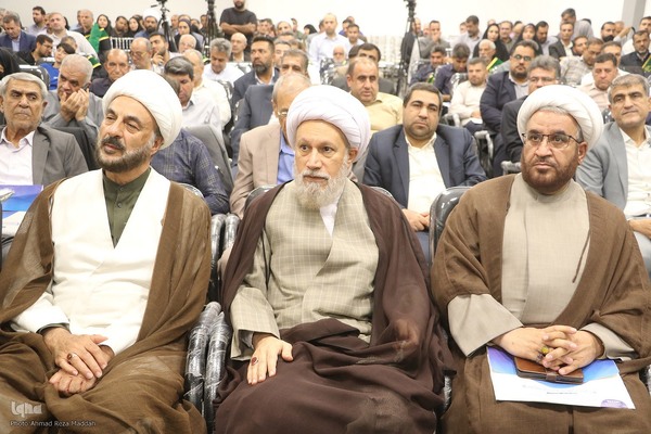 همایش یاوران وقف استان فارس/تجلیل از خبرگزاری ایکنا