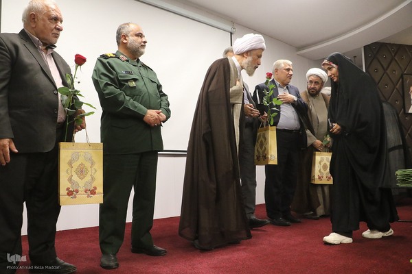 همایش یاوران وقف استان فارس/تجلیل از خبرگزاری ایکنا