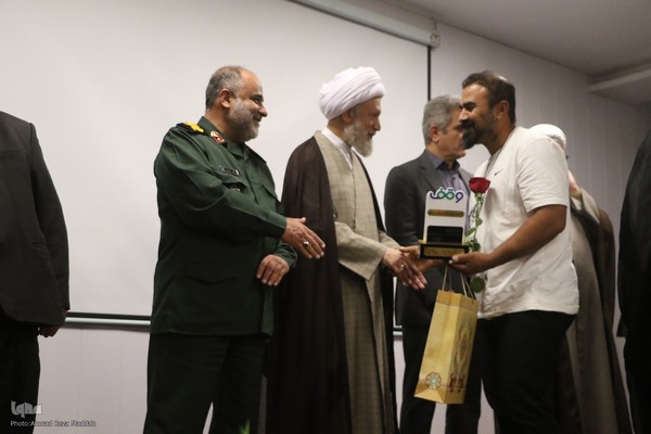 همایش یاوران وقف استان فارس/تجلیل از خبرگزاری ایکنا