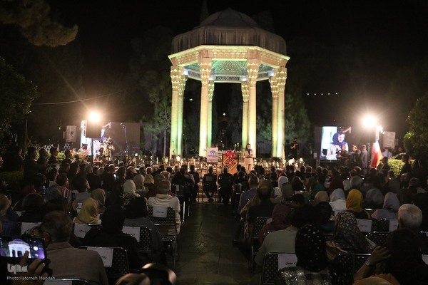 مراسم بزرگداشت یادروز حافظ شیرازی