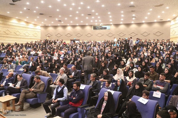 محفل دانشگاهی قرآنی طهورا در شیراز