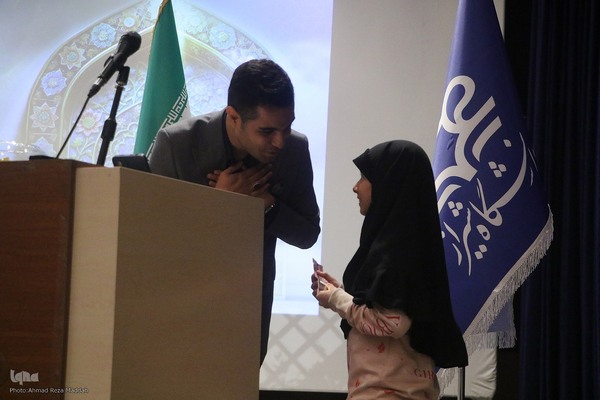 محفل دانشگاهی قرآنی طهورا در شیراز