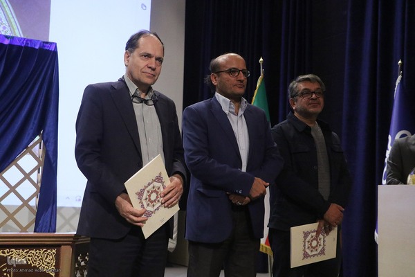 محفل دانشگاهی قرآنی طهورا در شیراز