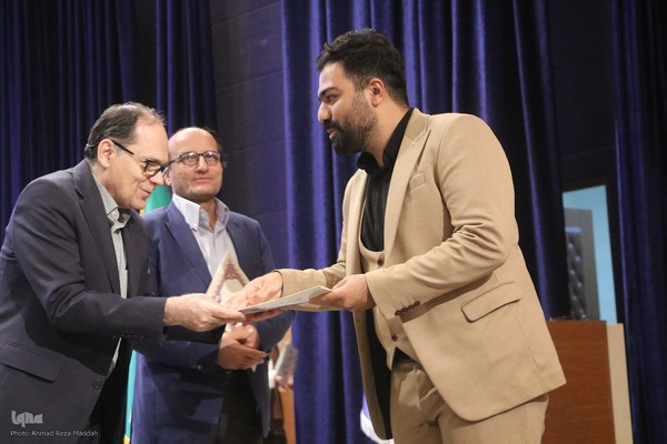 محفل دانشگاهی قرآنی طهورا در شیراز