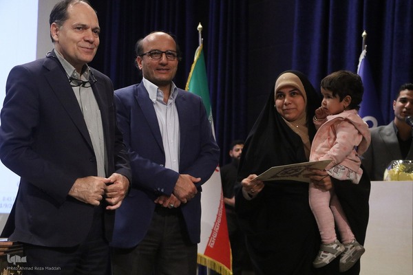 محفل دانشگاهی قرآنی طهورا در شیراز