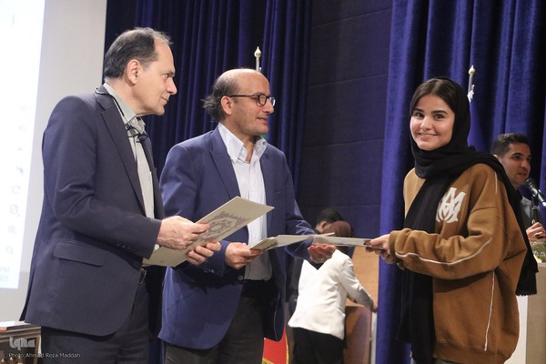 محفل دانشگاهی قرآنی طهورا در شیراز