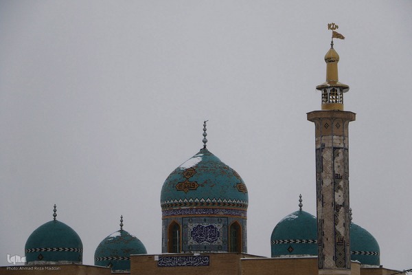 بارش برف در شهر تاریخی ایزدخواست فارس