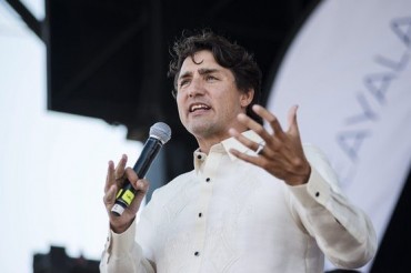 Canada:Primo Ministro difende la liberta' di scelta dell'abbigliamento da parte dei musulmani