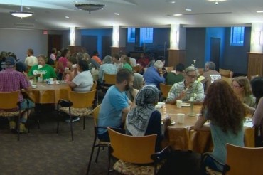 Usa:senzatetto ospiti dei musulmani per una sera