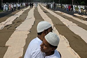 Umat ​​Islam di seluruh dunia menyambut Hari Raya Aidil Adha + gambar