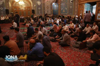مراسم چهلمین روز خاکسپاری رهبر شهید در بازار تهران