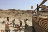 باکری‌ها به یاد شهید سلیمانی برای نیازمندان خانه می‌سازند